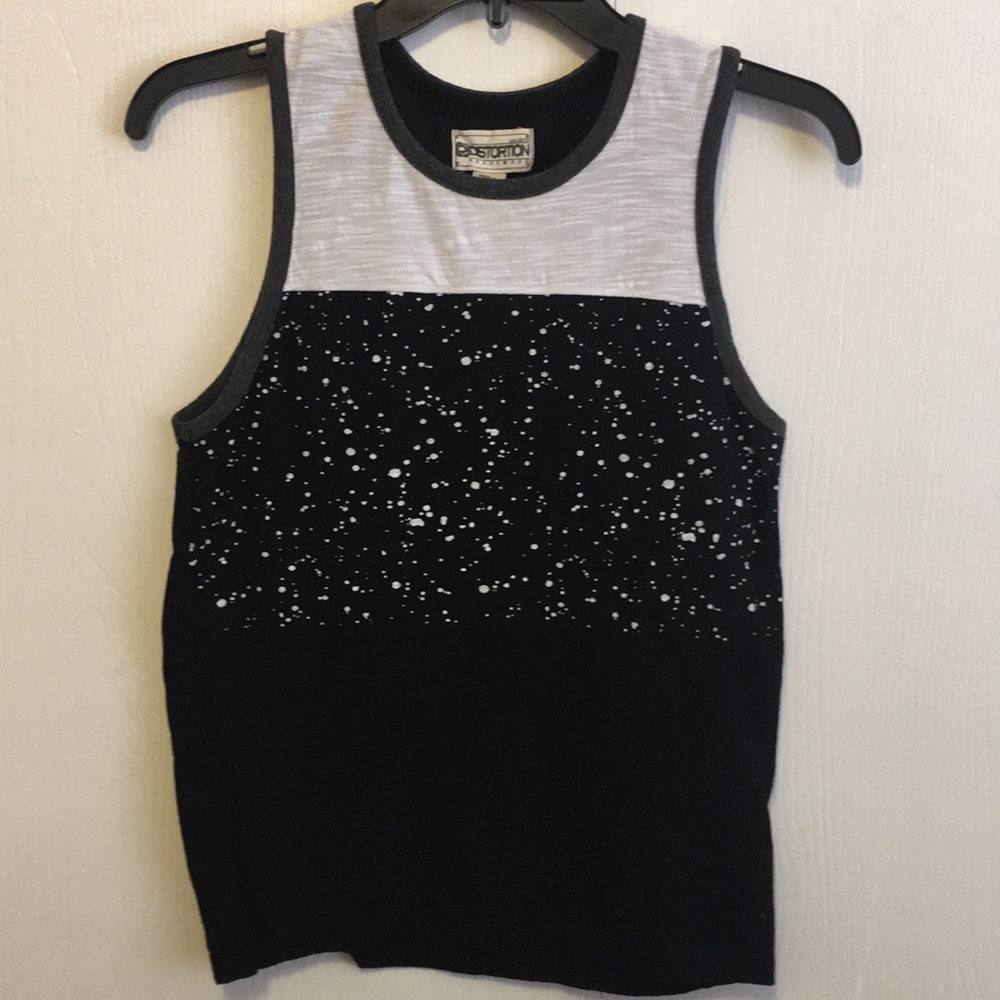 ☘️5 for $15 ☘️Distortion Kids Tank Tops Medium